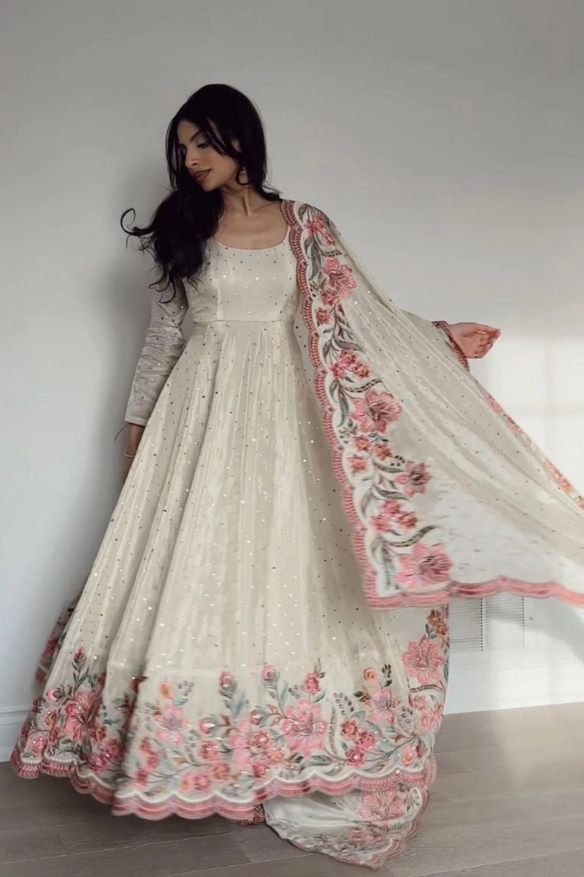OFF-WHITE VICHITRA SILK GOWN SET - Image 6