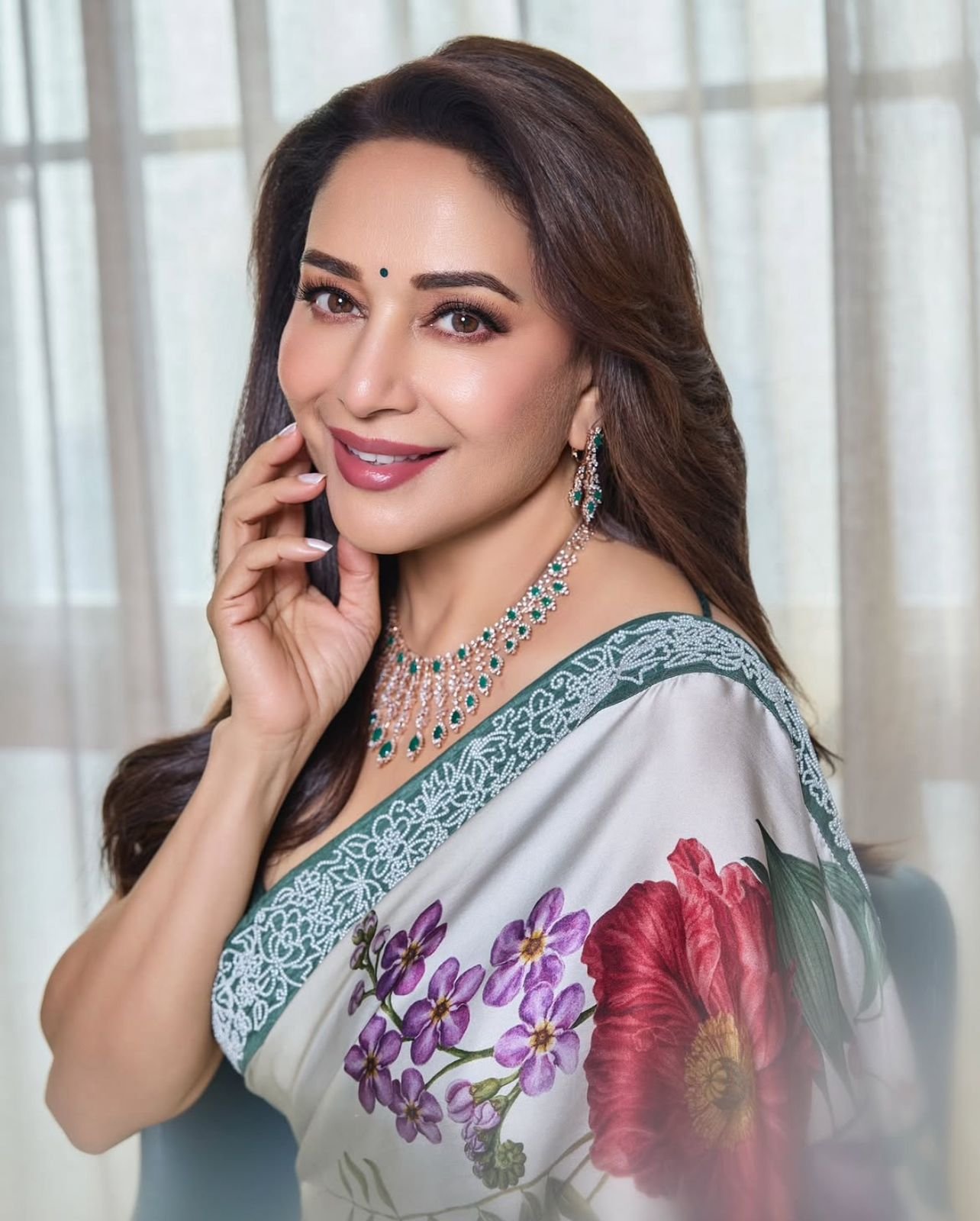 Madhuri White Satin Silk Floral Digital Print Saree with Embroidered Lace Border 4 WhatsAppImage2025 04 09at17.47.47 1
