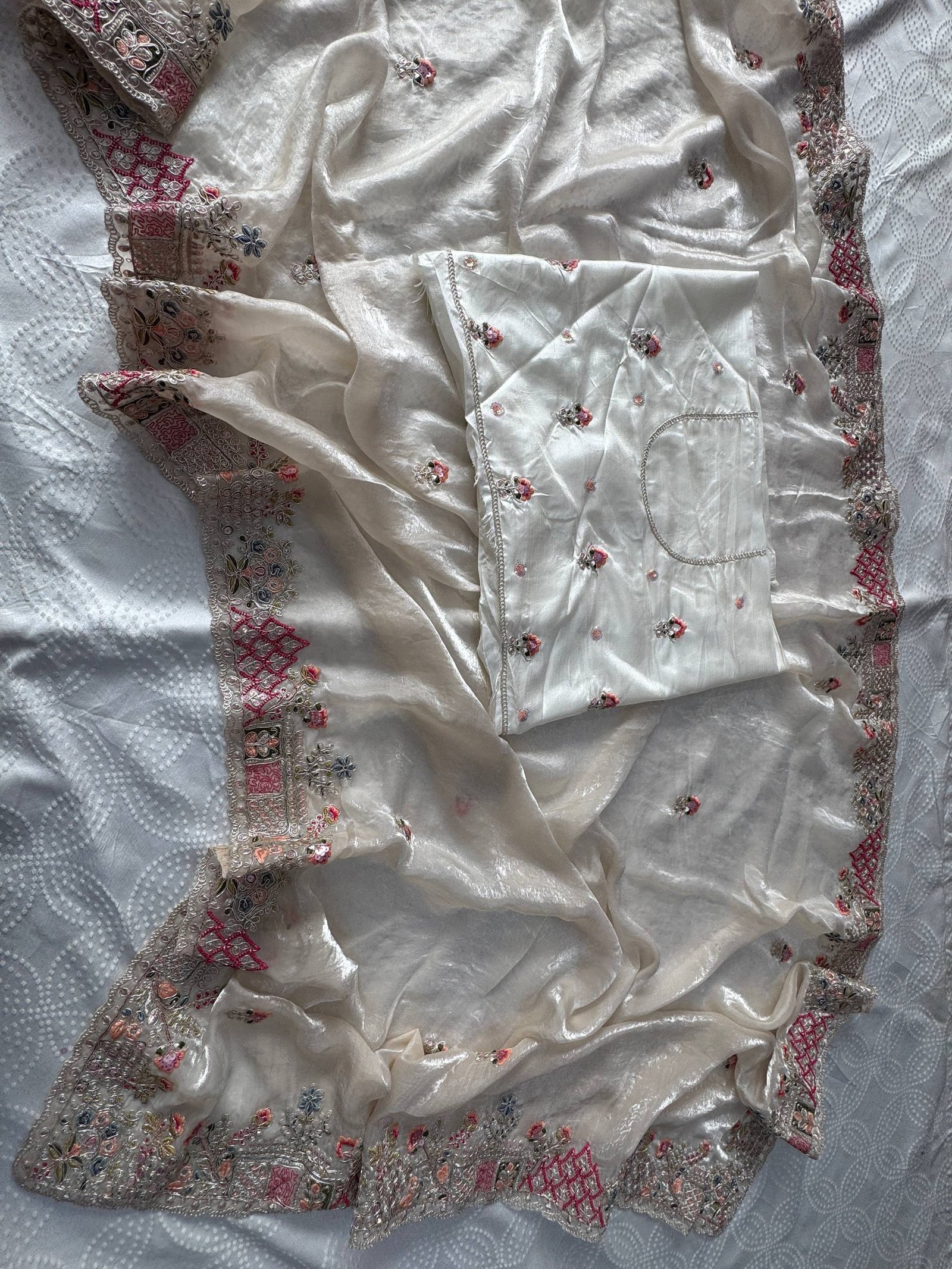 Designer Pure Soft Tissue Silk Saree with Heavy Embroidery & Cutwork Border 5 photo 2026 09 08 13 41 38