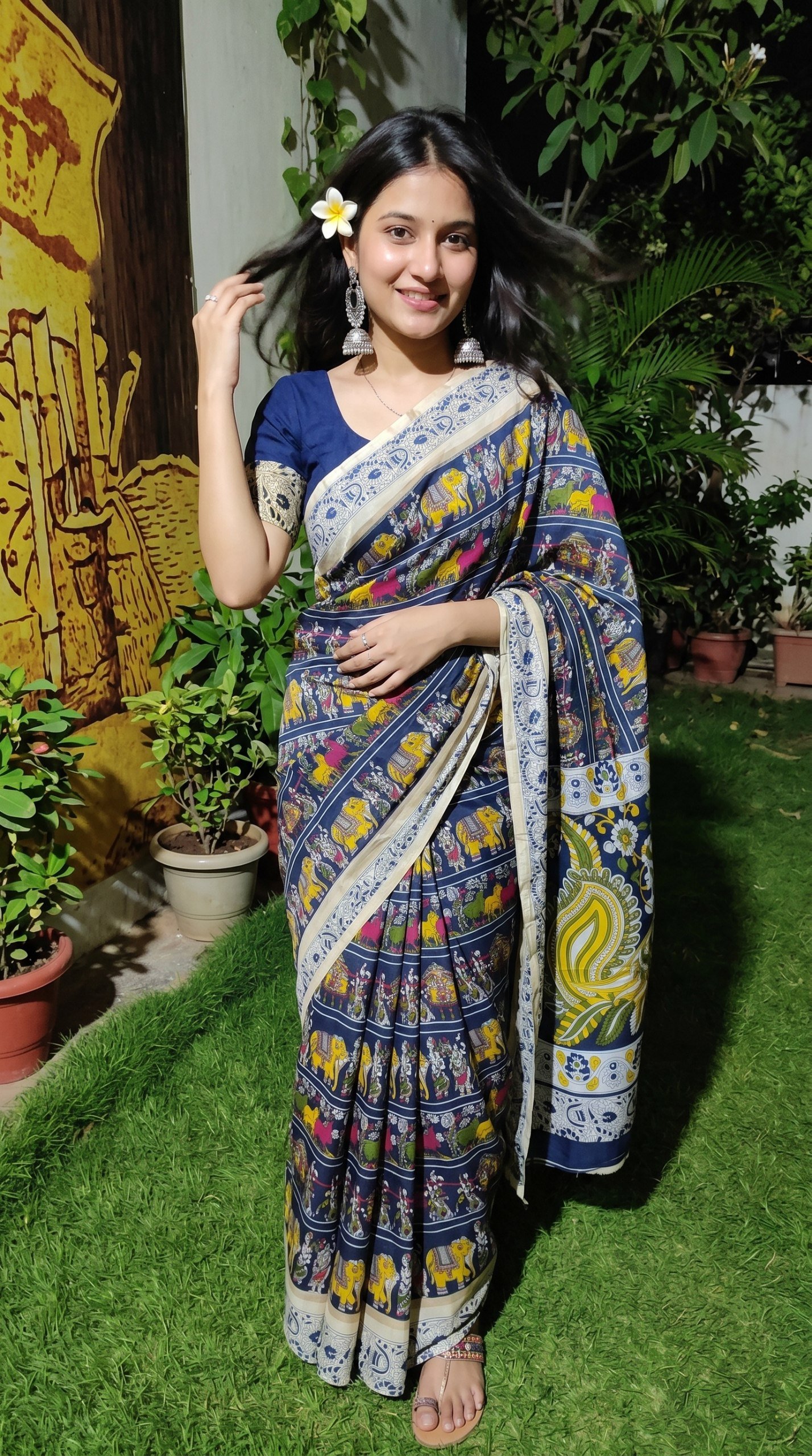 Designer Freehand Mull Mull Cotton Banarasi Pattu Saree with Printed Pallu & Blouse 13 Designer Freehand Mull Mull Cotton Banarasi Pattu Saree with Printed Pallu & Blouse