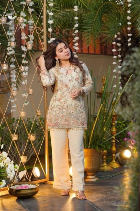 Embroidered Heavy French Crepe Co-ord Set for Women with 3/4 Sleeve Kurta & Bottom